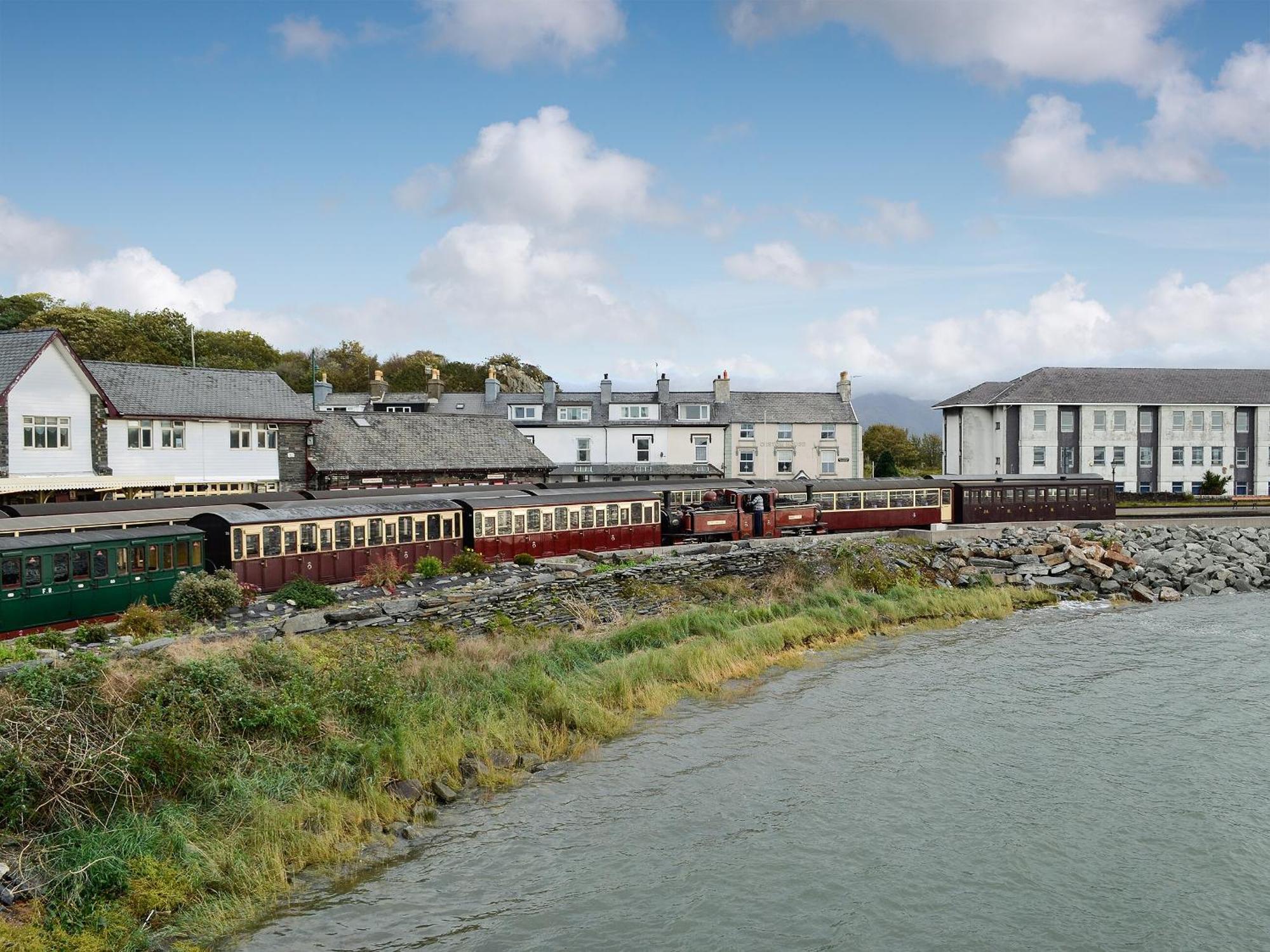 Villa Ffestiniog View Porthmadog Exterior foto